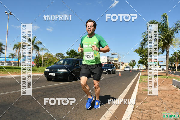 Buy your photos of the eventCORRIDAS UNIMED - ETAPA UBERABA  on Fotop