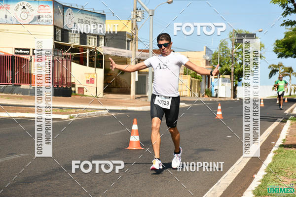Buy your photos of the eventCORRIDAS UNIMED - ETAPA UBERABA  on Fotop