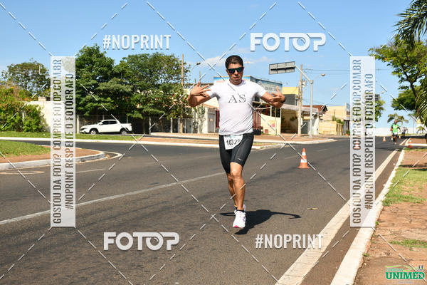 Buy your photos of the eventCORRIDAS UNIMED - ETAPA UBERABA  on Fotop