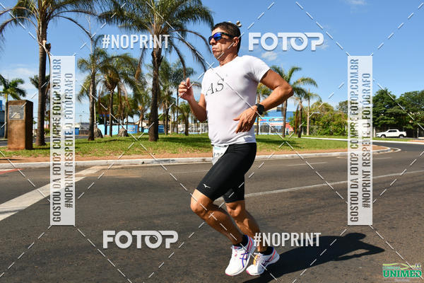 Achetez vos photos de l'vnementCORRIDAS UNIMED - ETAPA UBERABA  sur Fotop
