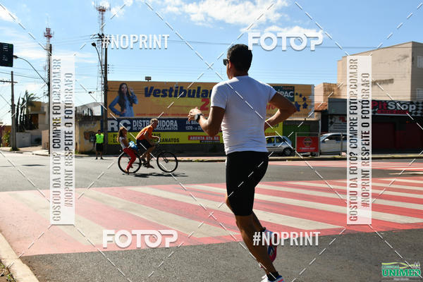 Achetez vos photos de l'vnementCORRIDAS UNIMED - ETAPA UBERABA  sur Fotop