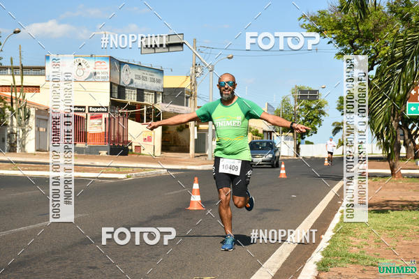 Achetez vos photos de l'vnementCORRIDAS UNIMED - ETAPA UBERABA  sur Fotop