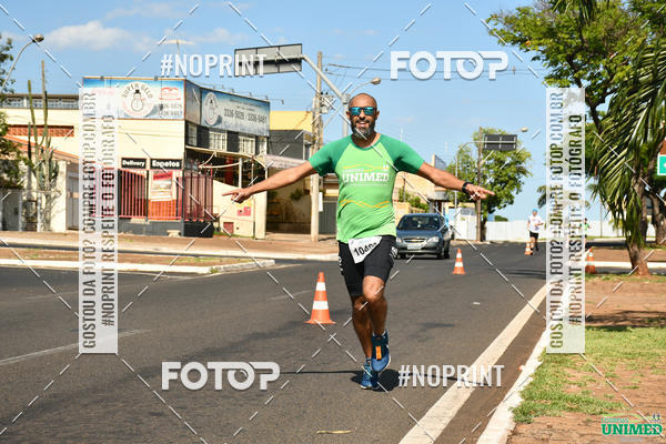 Achetez vos photos de l'vnementCORRIDAS UNIMED - ETAPA UBERABA  sur Fotop