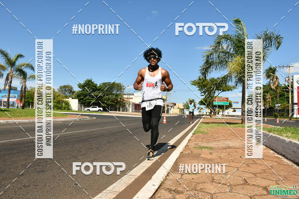 Buy your photos of the eventCORRIDAS UNIMED - ETAPA UBERABA  on Fotop