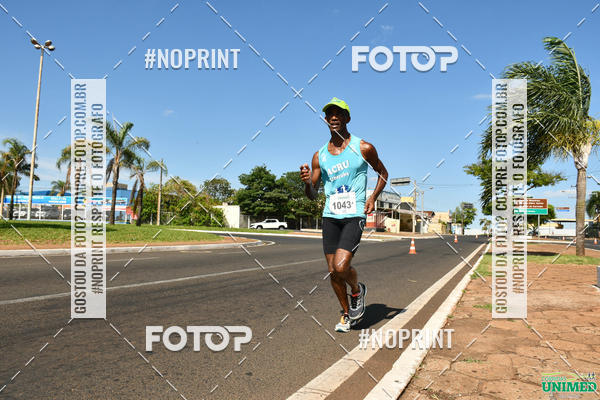 Buy your photos of the eventCORRIDAS UNIMED - ETAPA UBERABA  on Fotop