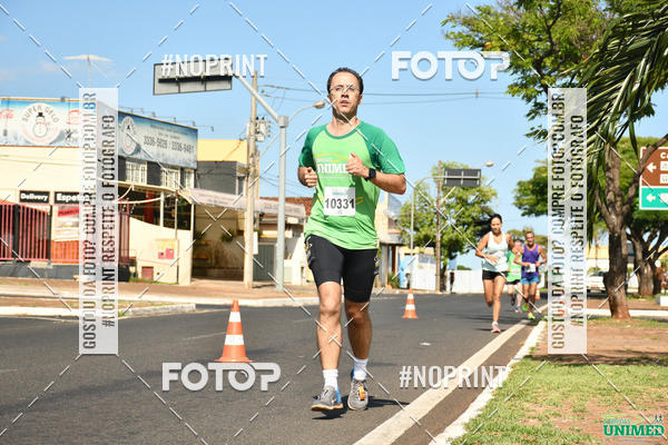 Buy your photos of the eventCORRIDAS UNIMED - ETAPA UBERABA  on Fotop