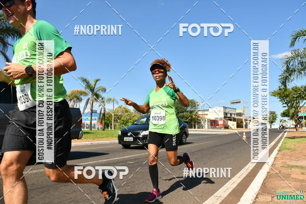 Buy your photos of the eventCORRIDAS UNIMED - ETAPA UBERABA  on Fotop