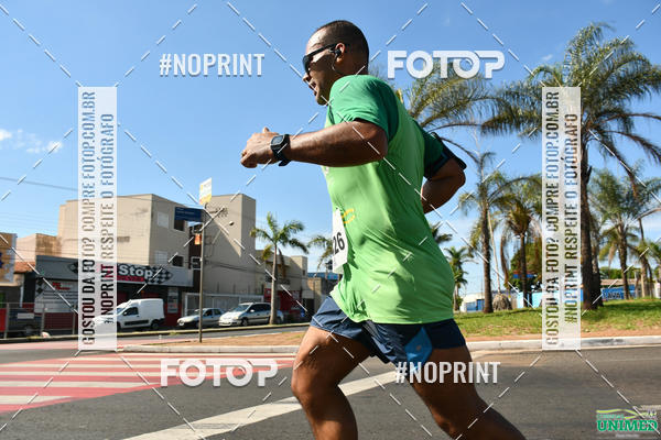 Buy your photos of the eventCORRIDAS UNIMED - ETAPA UBERABA  on Fotop
