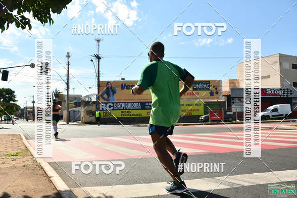 Buy your photos of the eventCORRIDAS UNIMED - ETAPA UBERABA  on Fotop