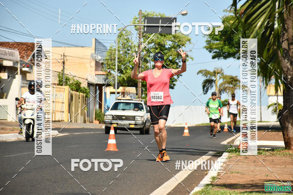 Buy your photos of the eventCORRIDAS UNIMED - ETAPA UBERABA  on Fotop