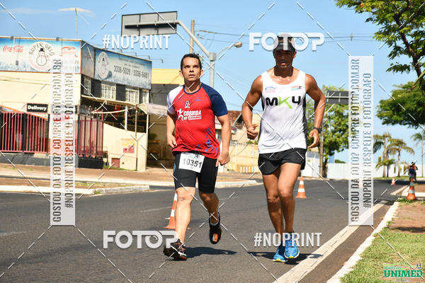 Achetez vos photos de l'vnementCORRIDAS UNIMED - ETAPA UBERABA  sur Fotop