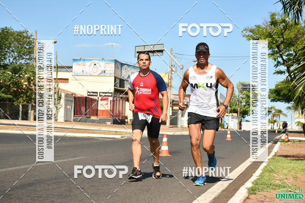Achetez vos photos de l'vnementCORRIDAS UNIMED - ETAPA UBERABA  sur Fotop