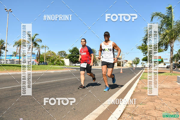 Achetez vos photos de l'vnementCORRIDAS UNIMED - ETAPA UBERABA  sur Fotop