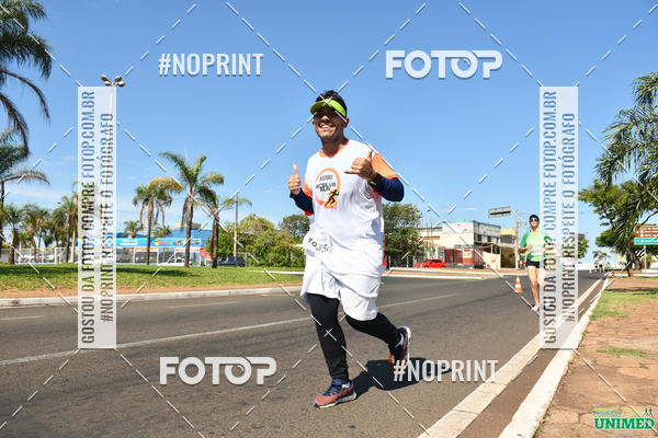 Buy your photos of the eventCORRIDAS UNIMED - ETAPA UBERABA  on Fotop