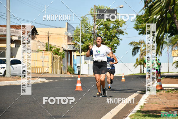 Buy your photos of the eventCORRIDAS UNIMED - ETAPA UBERABA  on Fotop