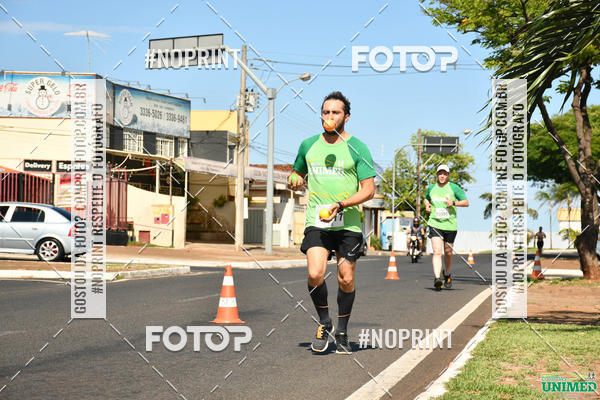 Buy your photos of the eventCORRIDAS UNIMED - ETAPA UBERABA  on Fotop