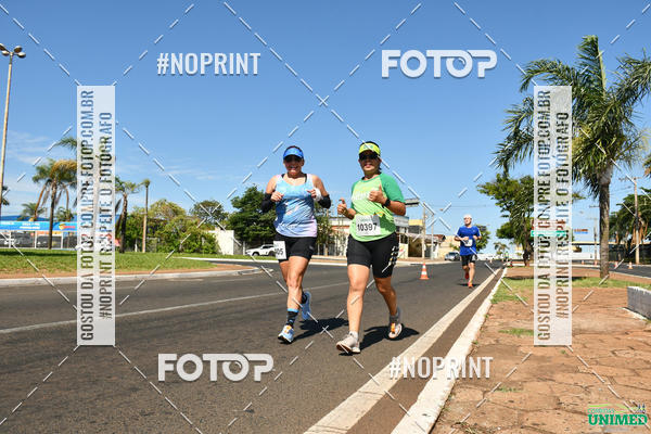 Achetez vos photos de l'vnementCORRIDAS UNIMED - ETAPA UBERABA  sur Fotop