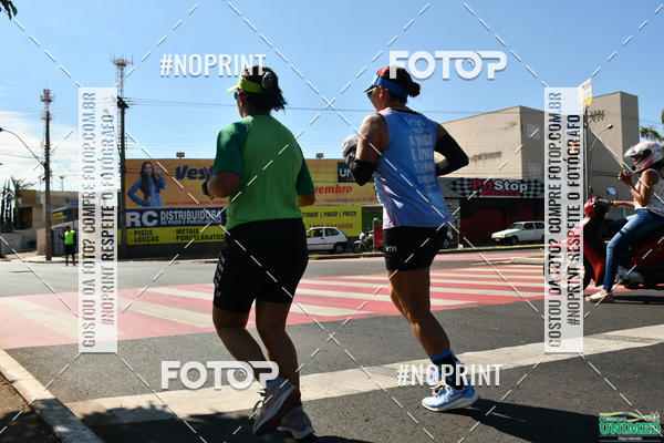Achetez vos photos de l'vnementCORRIDAS UNIMED - ETAPA UBERABA  sur Fotop