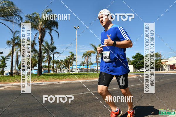 Achetez vos photos de l'vnementCORRIDAS UNIMED - ETAPA UBERABA  sur Fotop