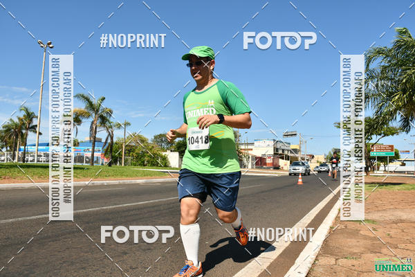 Achetez vos photos de l'vnementCORRIDAS UNIMED - ETAPA UBERABA  sur Fotop