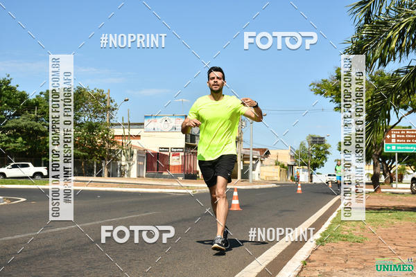 Achetez vos photos de l'vnementCORRIDAS UNIMED - ETAPA UBERABA  sur Fotop