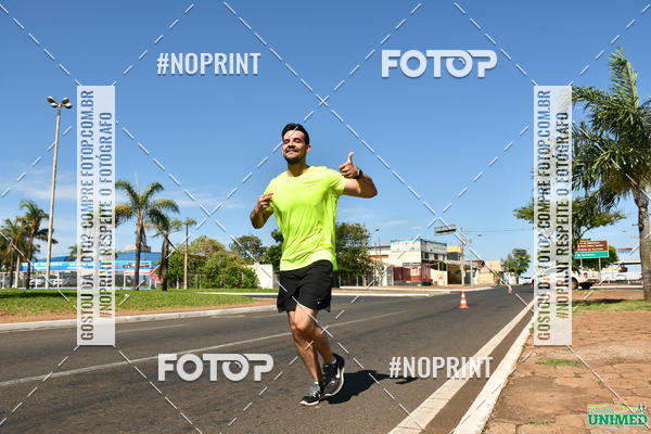 Achetez vos photos de l'vnementCORRIDAS UNIMED - ETAPA UBERABA  sur Fotop