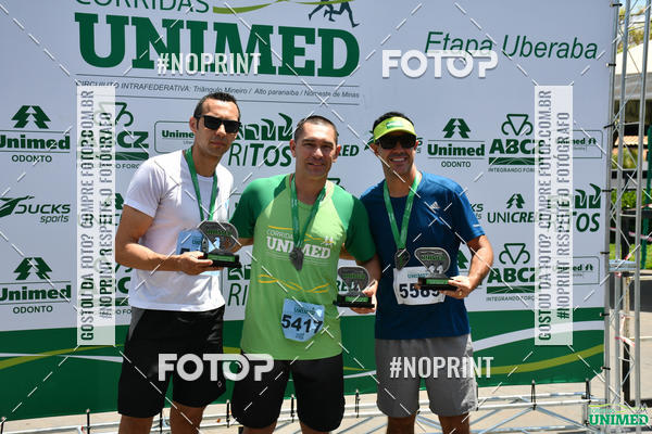 Achetez vos photos de l'vnementCORRIDAS UNIMED - ETAPA UBERABA  sur Fotop