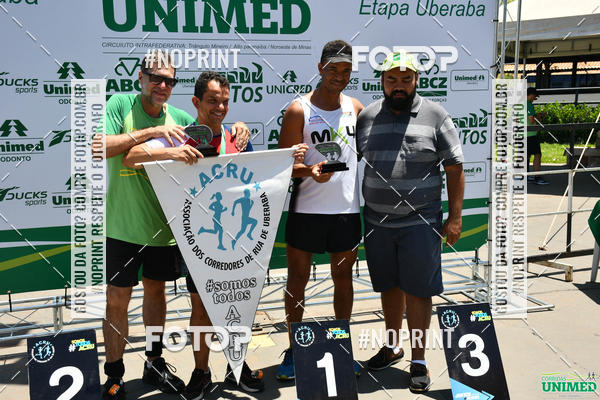 Achetez vos photos de l'vnementCORRIDAS UNIMED - ETAPA UBERABA  sur Fotop