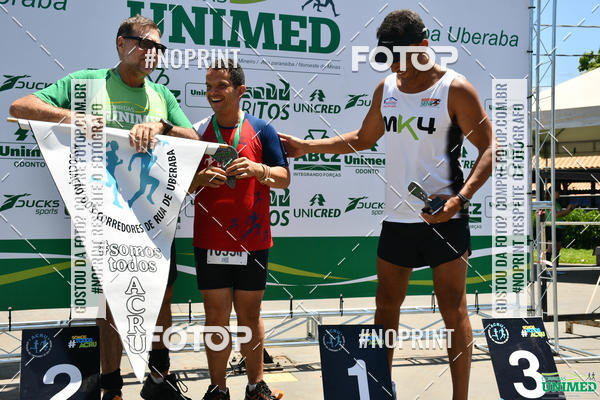 Achetez vos photos de l'vnementCORRIDAS UNIMED - ETAPA UBERABA  sur Fotop