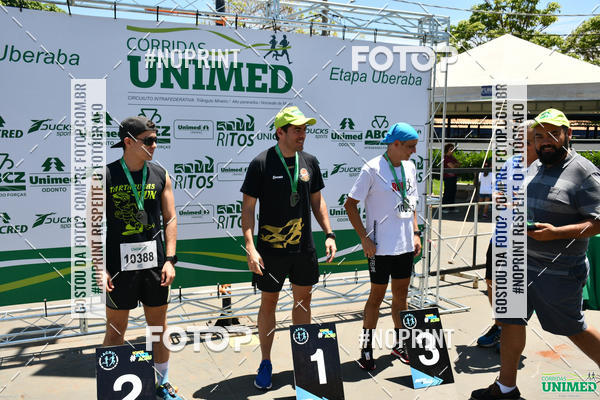 Achetez vos photos de l'vnementCORRIDAS UNIMED - ETAPA UBERABA  sur Fotop