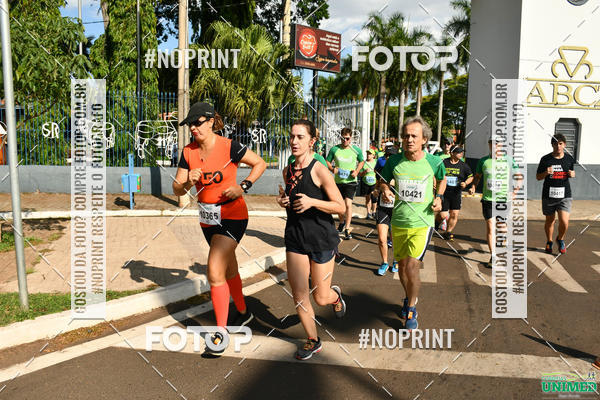 Buy your photos of the eventCORRIDAS UNIMED - ETAPA UBERABA  on Fotop