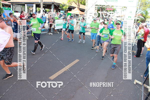 Buy your photos of the eventCORRIDAS UNIMED - ETAPA UBERABA  on Fotop