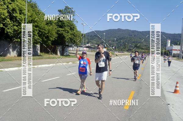 Achetez vos photos de l'vnementCIRCUITO OSCAR FILA - Etapa Mogi das Cruzes sur Fotop