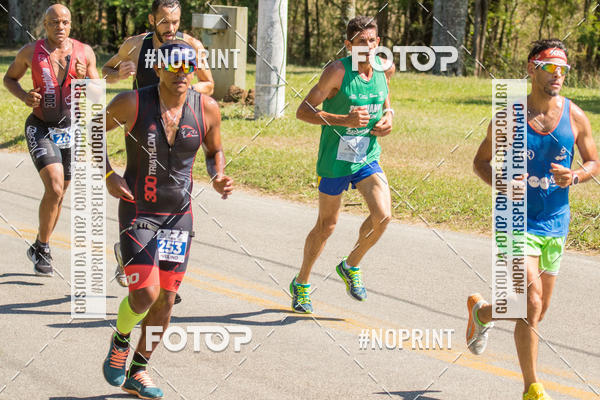 Achetez vos photos de l'vnementCORRIDA SUPER 5K 2019 - 3 ETAPA sur Fotop