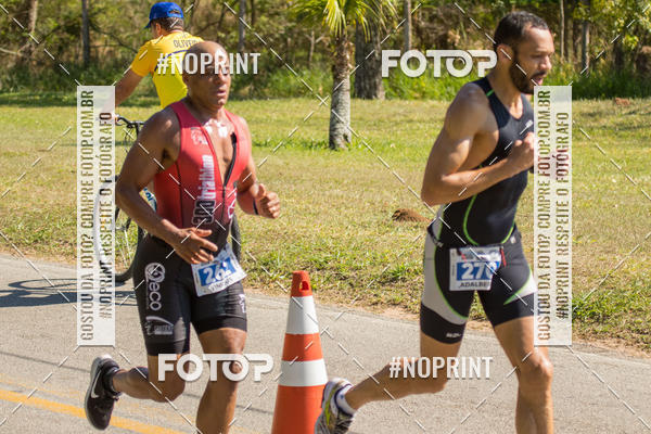 Achetez vos photos de l'vnementCORRIDA SUPER 5K 2019 - 3 ETAPA sur Fotop