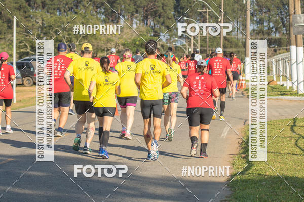 Achetez vos photos de l'vnementCORRIDA SUPER 5K 2019 - 3 ETAPA sur Fotop