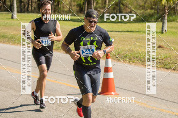 Achetez vos photos de l'vnementCORRIDA SUPER 5K 2019 - 3 ETAPA sur Fotop