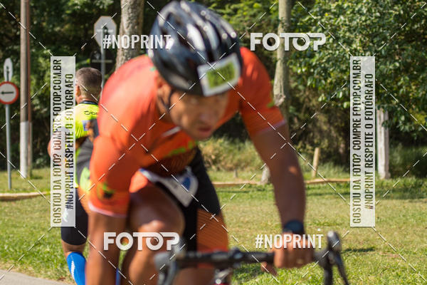 Achetez vos photos de l'vnementCORRIDA SUPER 5K 2019 - 3 ETAPA sur Fotop