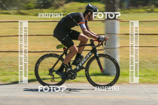 Achetez vos photos de l'vnementCORRIDA SUPER 5K 2019 - 3 ETAPA sur Fotop