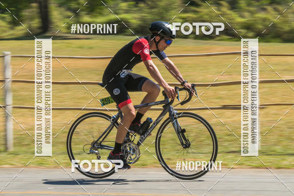 Achetez vos photos de l'vnementCORRIDA SUPER 5K 2019 - 3 ETAPA sur Fotop