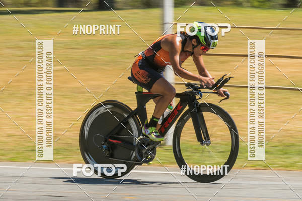 Achetez vos photos de l'vnementCORRIDA SUPER 5K 2019 - 3 ETAPA sur Fotop