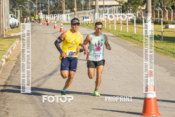Achetez vos photos de l'vnementCORRIDA SUPER 5K 2019 - 3 ETAPA sur Fotop