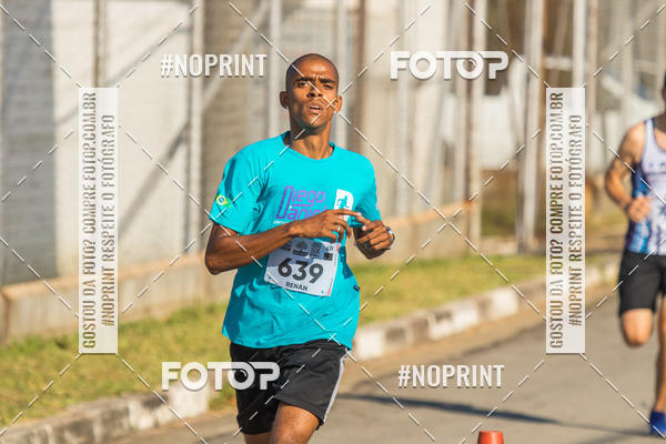 Achetez vos photos de l'vnementCORRIDA SUPER 5K 2019 - 3 ETAPA sur Fotop