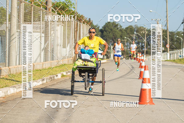 Achetez vos photos de l'vnementCORRIDA SUPER 5K 2019 - 3 ETAPA sur Fotop