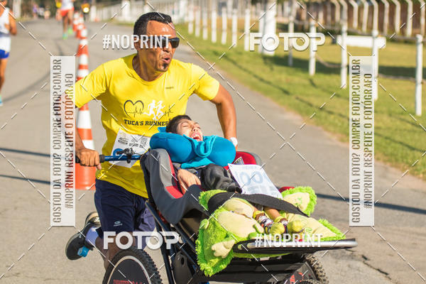 Achetez vos photos de l'vnementCORRIDA SUPER 5K 2019 - 3 ETAPA sur Fotop