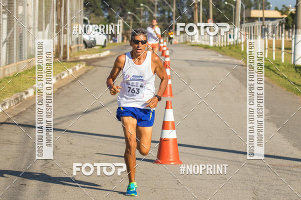 Achetez vos photos de l'vnementCORRIDA SUPER 5K 2019 - 3 ETAPA sur Fotop