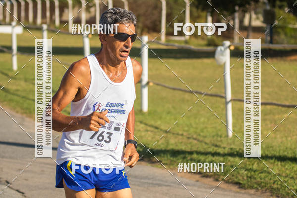 Achetez vos photos de l'vnementCORRIDA SUPER 5K 2019 - 3 ETAPA sur Fotop