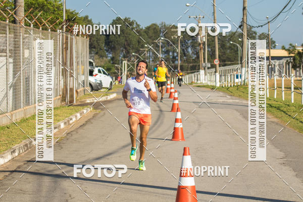 Achetez vos photos de l'vnementCORRIDA SUPER 5K 2019 - 3 ETAPA sur Fotop
