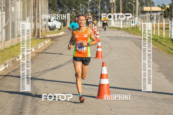 Achetez vos photos de l'vnementCORRIDA SUPER 5K 2019 - 3 ETAPA sur Fotop