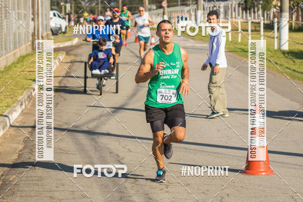 Achetez vos photos de l'vnementCORRIDA SUPER 5K 2019 - 3 ETAPA sur Fotop